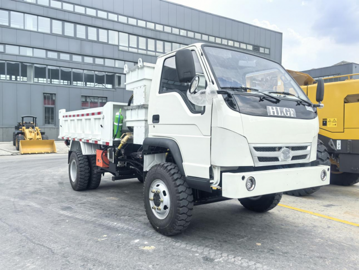 5噸礦用防爆鋰離子蓄電池?zé)o軌膠輪車